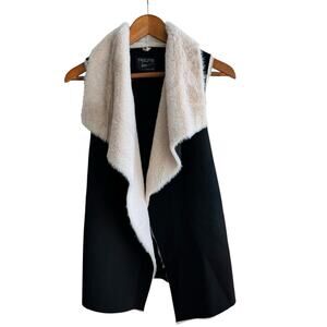 TWELFTH LOVE Sweater Vest Womens Medium Black Faux Fur Fun Edgy